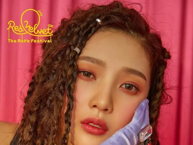RED VELVET、ジョイの「レゲエヘア」公開でSMの歴代レゲエヘアが話題