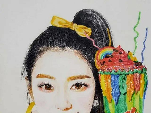 モデルのチェ・ジョンジン氏が描いたRed Velvet スルギとアイリーン