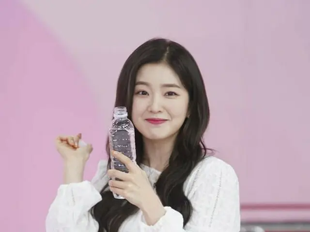 Red Velvet アイリーン、25日午後6時30分放送のJTBC「アイドルルーム」で話題の焼酎CMを再現