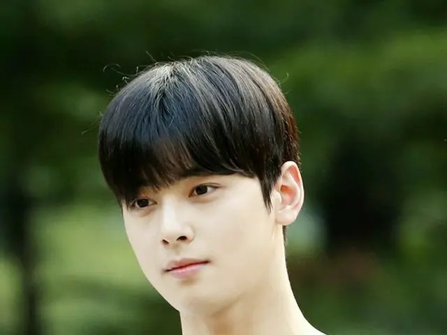 ASTRO チャ・ウヌ、ミュージックバンク出勤中