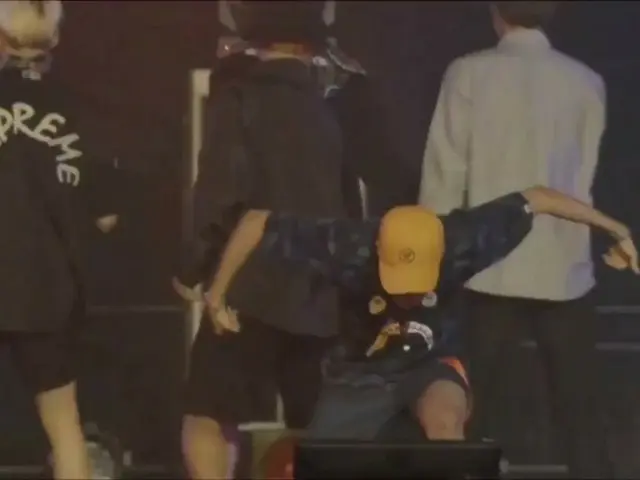 防弾少年団 JIMIN とJ-HOPEの「空中逆立ち」、また韓国で話題