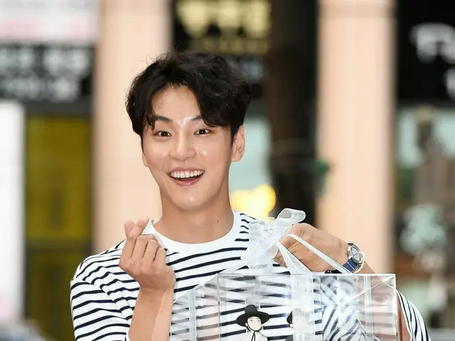 俳優ユン・シユン、SBSドラマ「緑豆の花」打ち上げに参加。