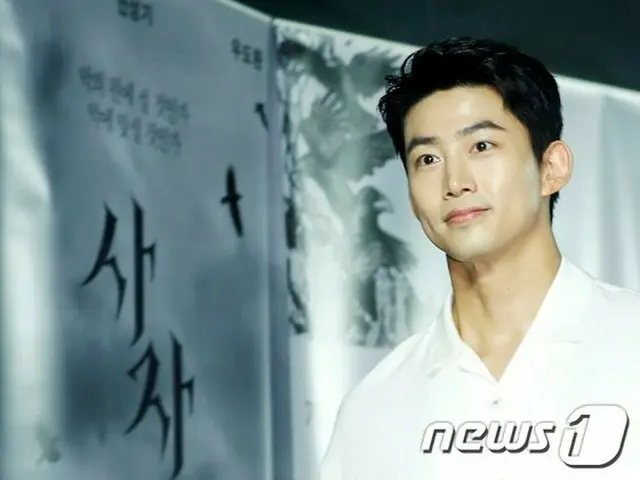 2PM テギョン、映画「使者」VIP試写会に出席