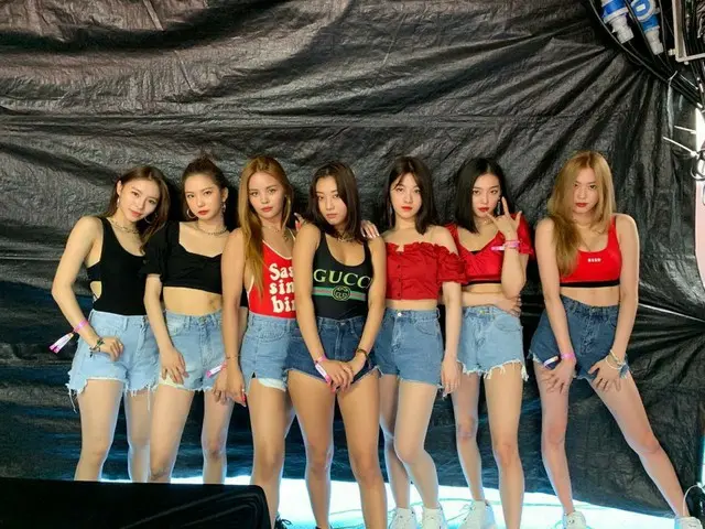 【t公式】CLC、[ #CLC】帯電水夜！雨や水とあなたやらでハニかドド楽しかった！笑今日は暖かく眠りに落ちることを約束！ #ウォーター夜2019 #大戦#CL