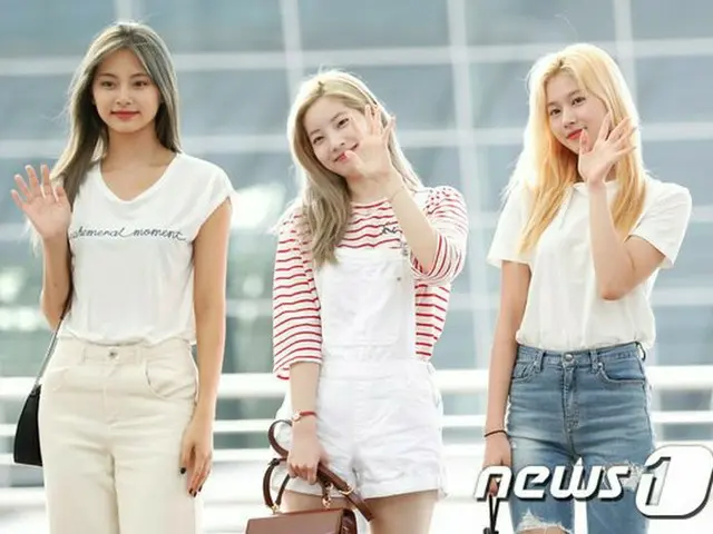 TWICE、「TWICE WORLD TOUR 2019 'TWICELIGHTS' IN KUALA LUMPUR」開催のためマレーシアに向けて出国中