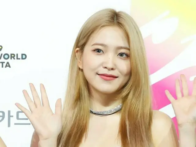 Red Velvet イェリ、「2019 SORIBADA BEST K-MUSIC AWARDS」2日目ブルーカーペットイベントに登場