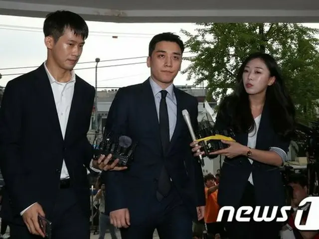 BIGBANG V.I (スンリ)、海外遠征賭博容疑で警察に出頭