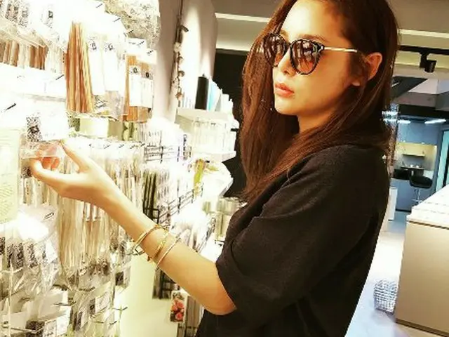 女優パク・シヨン、SNS更新。
