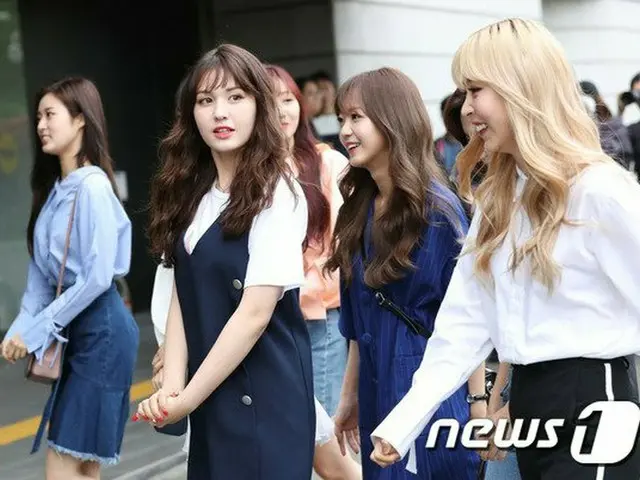 MAMAMOO ムンビョル、「アイドルドラマ工作団 花道だけ歩こう」公開収録のためKBS別館へ。