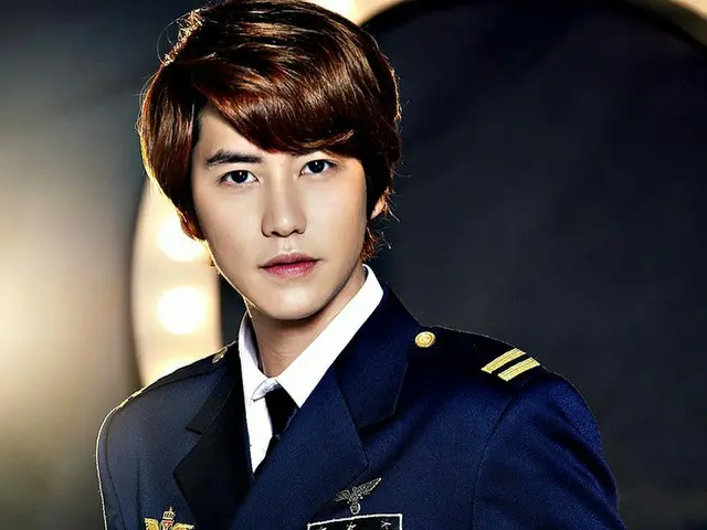 SUPER JUNIOR キュヒョン、軍隊入隊前の最後の音楽番組は「ユ・ヒヨルのスケッチブック」。