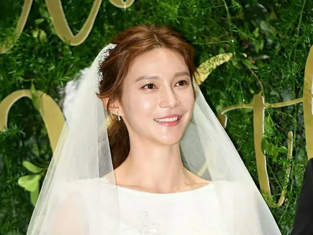 チャ・イェリョン、純白のウェディングドレスに身を包み”5月の新婦”に。