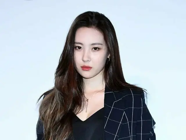 Wonder Girls 出身ソンミ、ファッションブランドのローンチイベントに出席。