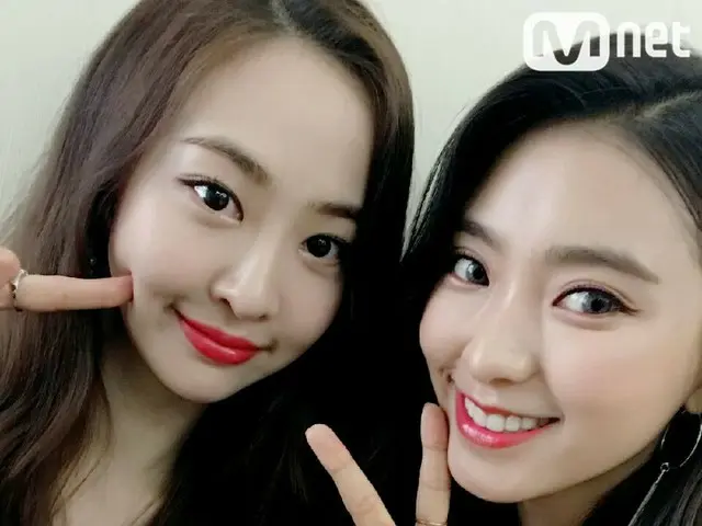 SISTAR、本日の「M COUNTDOWN」出演を待機中。