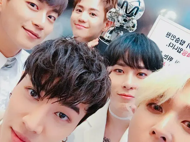Highlight ギグァン、SNS更新。