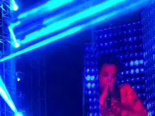 BIGBANG GD、ファンの乱入にもブレない舞台