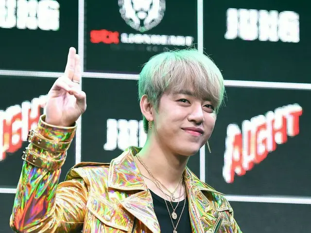元B.A.P デヒョン、1stシングルアルバム「Aight」発売記念ショーケースを開催