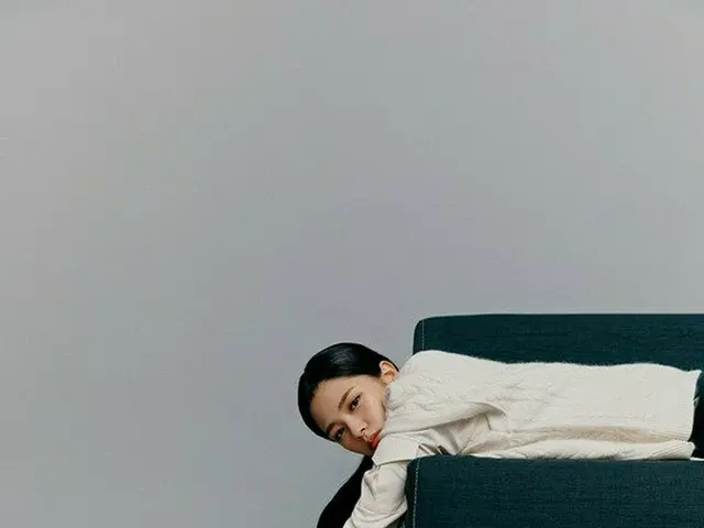TWICE ジョンヨン、初の個人画報公開