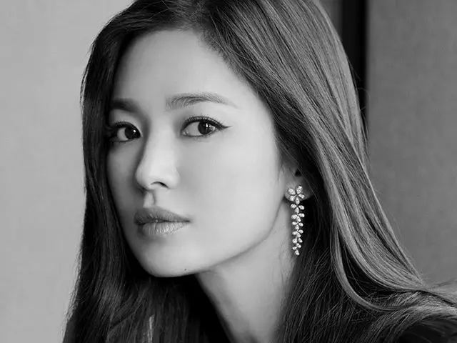 【g公式】女優ソン・ヘギョ、chaumetofficial halolee7 with.hyunkyoung b_joeun。