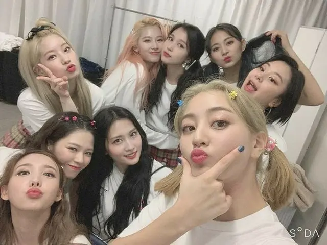 TWICE、SNS更新