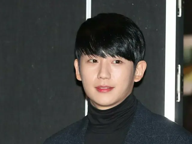 俳優チョン・ヘイン、発熱素材インナー寄付伝達式に出席
