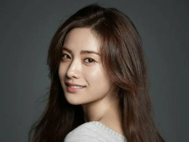 歌手兼女優ナナ( AFTERSCHOOL )、PLEDISエンターテインメントと再契約
