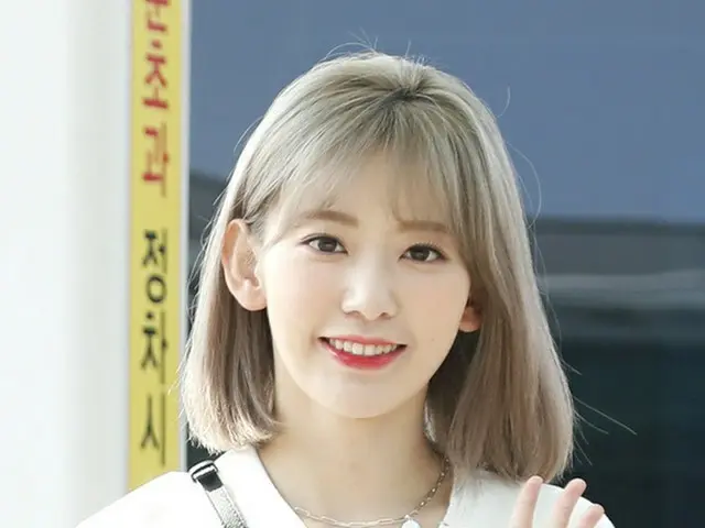 IZ*ONE 宮脇咲良、レギュラーを務めるbayfmのラジオ番組「今夜、咲良の木の下で」放送を一旦休止に。
