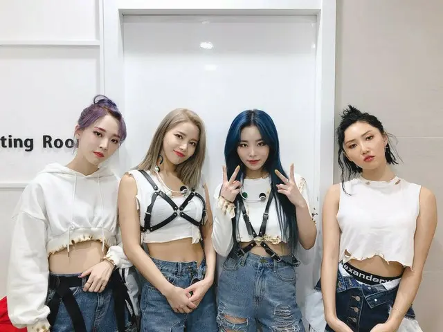 【t公式】MAMAMOO、[ #MAMAMOO] しばらくして、5時、KBS2で ミュージックバンクが放送されます💕頭、肩、膝だHIPたMAMAMOOの舞台今