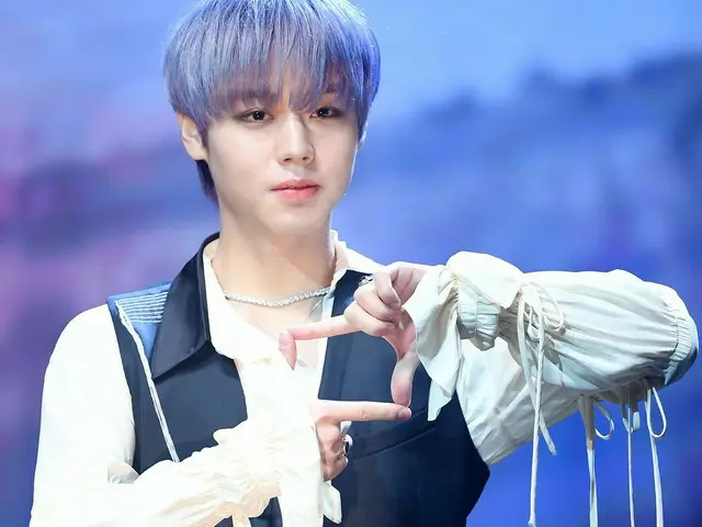 Wanna One 出身 パク・ジフン、カムバックショーケース「360」開催