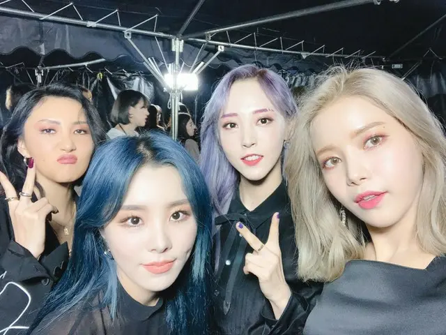 【t公式】MAMAMOO、[ #MAMAMOO] しばらくして、6時、Mnetで 2019 MAMAが放送されます❣MAMAMOOだけ見せることができるHIPし