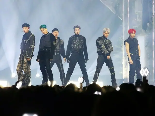 【T公式】EXO、[📸EXOTHE STAGE #EXO] [ONE-TAKE] EXO EXO「Obsession」(EXO Ver。