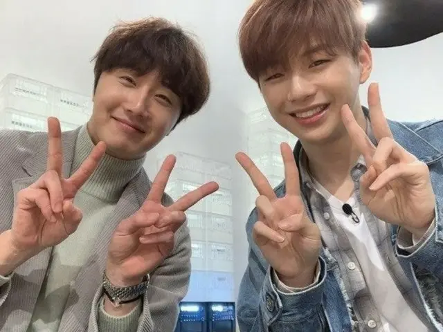 俳優チョン・イル、Wanna One 出身のカン・ダニエル との「ツーショット」が話題