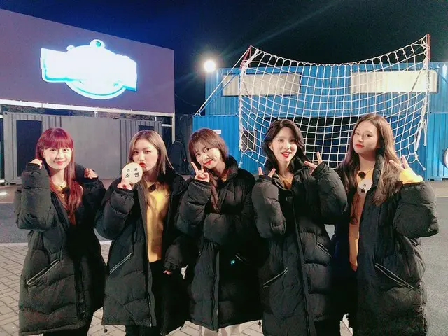 【t公式】LABOUM、[ #LABOUM] 歴代最高の記録で1位を占めたLABOUMこれら❗️今日はどんな活躍を開くか期待がなりますよ😊しばらくして11時S