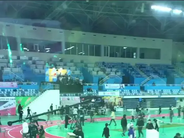 今月の少女(#LΟΟΠΛ) 、ファンがアイドル選手権大会で激怒中