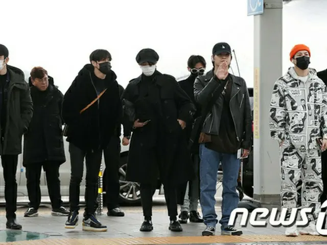 JYP側、中国の空港で移動中の GOT7 メンバーが無秩序なファンによって転んだ件に対して強硬な対応を宣言