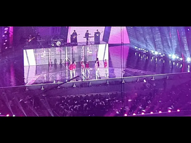 TWICE、本日の舞台