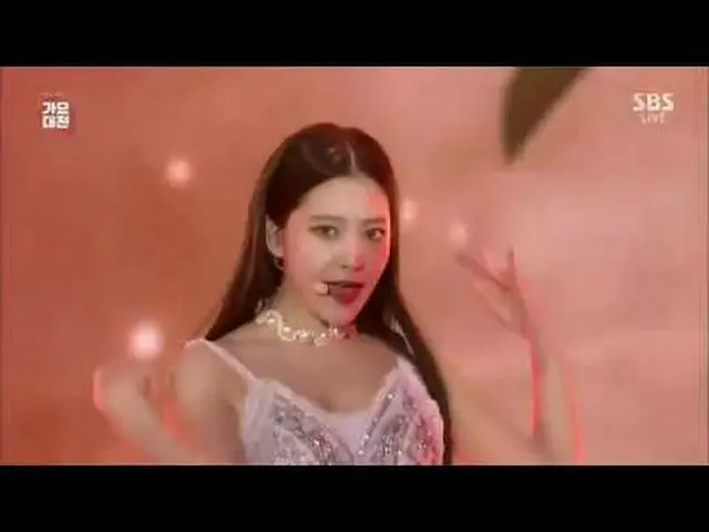 Red Velvet、本日の舞台