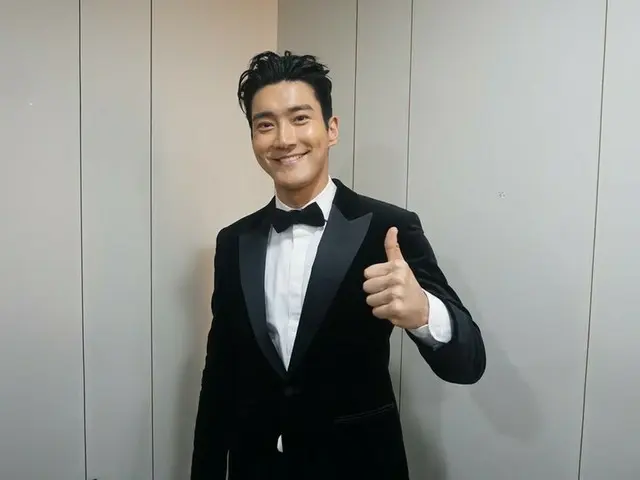 【d公式sm】CHOI SIWON won the Excellence Award at the」2019 KBS DramaAwards」、proving