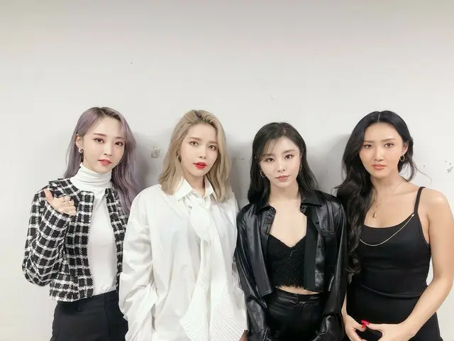 【t公式】MAMAMOO、[ #MAMAMOO] しばらくして、5時、JTBCで 第34回ゴールデンディスクアワードが放送されます🤗今日もまぶしい好きハニーの