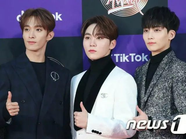 #SEVENTEEN、授賞式「ゴールデンディスクアワード」に参加中
