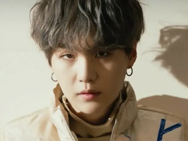 【直訳】#防弾少年団(#BTS)、先ほど公開されたSUGAのソロ曲「#Shadow」の予告