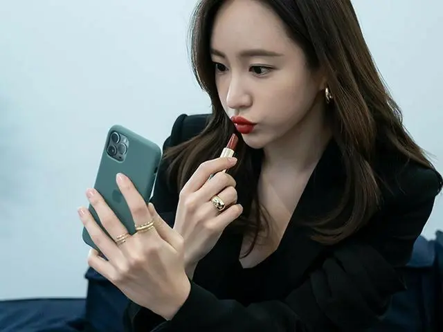【g公式】EXID_ハニ、메이컵 수정할 때 필수템 💋#뗑이돌쿠션 #압솔뤼루비 #루비퀸 #울트라핏립스틱      