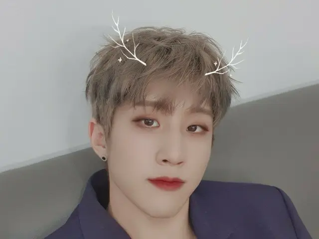 【T公式】ASTRO、ロハ！祝日なのにみんなよく休んですか？ 祝日よく送ら家族たちと楽しい一日を過ごす^^ #アロハ #楽しい説明節があり