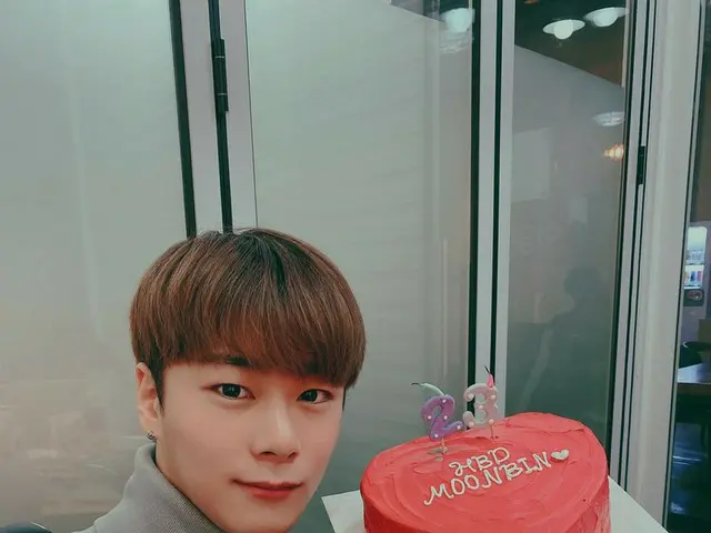 【T公式】ASTRO、HBDブルォ誕生日祝ってくださいぐっすり休んでくださいオルルンよくファイトしてくださいように弓ドンへ要❤️愛しています❤️😛😛😛😛