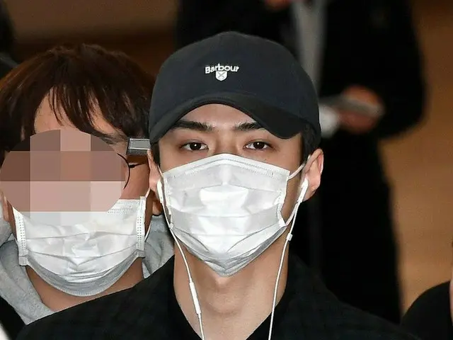 EXO SEHUN、海外日程のため出国。