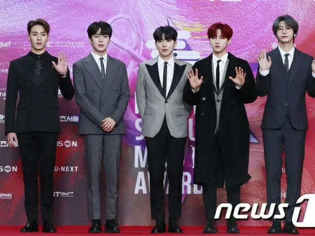 MONSTA X、「HIGH1 SEOUL MUSIC AWARDS」レッドカーペットに登場