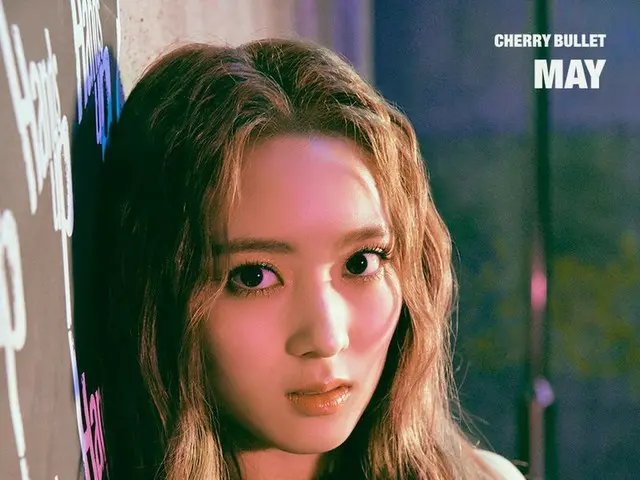 【t公式】Cherry Bullet、Cherry Bullet 1ST DIGITAL SINGLE 「膝をタックて(Hands Up)」 CONCEPTPH