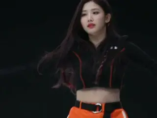 【t公式】Cherry Bullet、[🎥] Cherry BulletカムバックまでD-5ユーズドとブルンブルン始動ものを準備できています〜？🚗💕  #