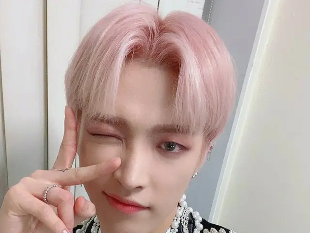 【T公式】ATEEZ、[ #ホンジュン]このティーニー〜私言ったです？ ... 愛していると😍 #ATEEZ #ATEEZ