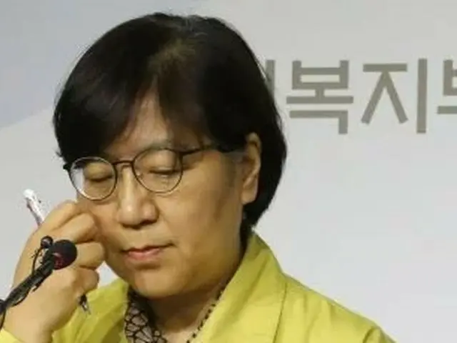 韓国の「疾病管理本部」責任者、「白髪の変化」が話題