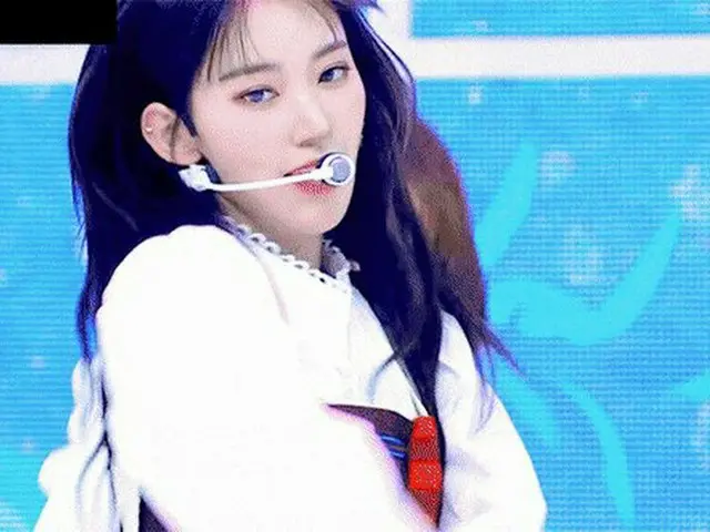 IZ*ONE 宮脇咲良、「髪なびかせ」ダンスが韓国で話題
